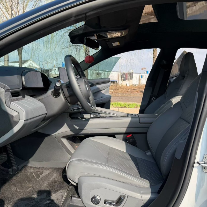 枣庄24年极氪汽车0018