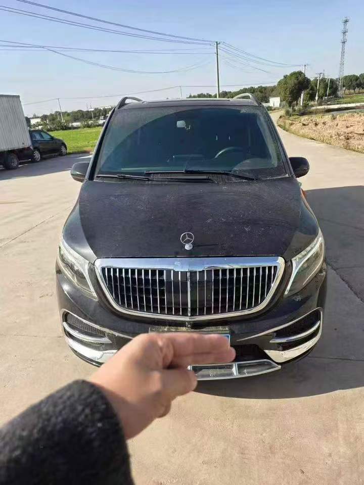 苏州21年奔驰威霆1