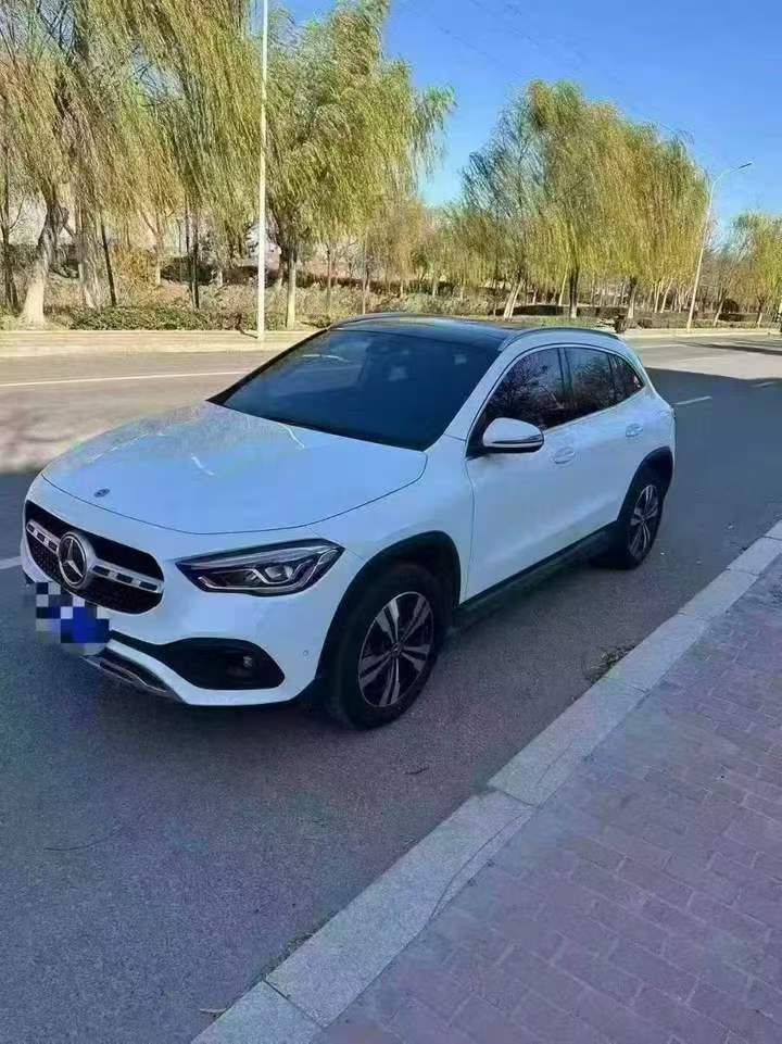 潍坊22年奔驰GLA2