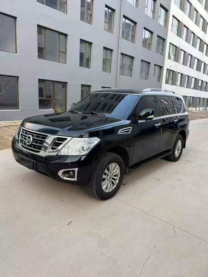 潍坊19年日产途乐2