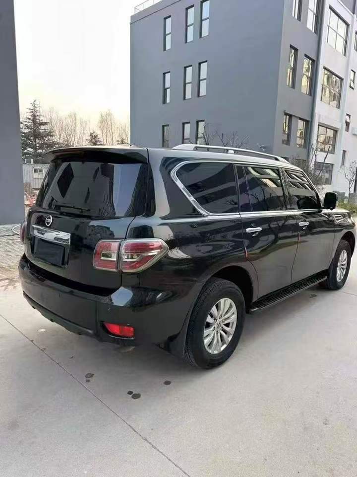 潍坊19年日产途乐7