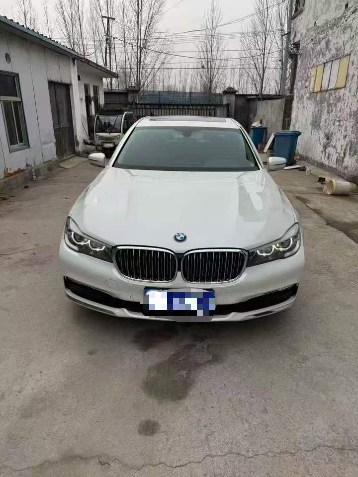 烟台17年宝马7系1