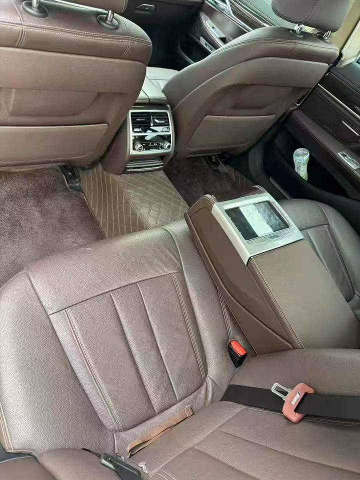 烟台17年宝马7系5