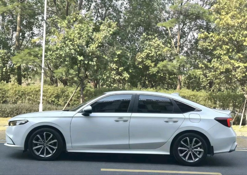 广州24年本田型格6