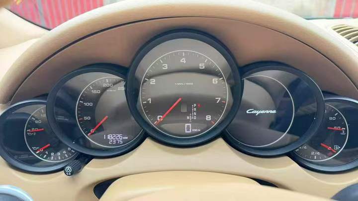 邯鄲13年保時捷卡宴5