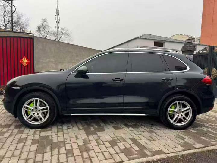 邯鄲13年保時捷卡宴7