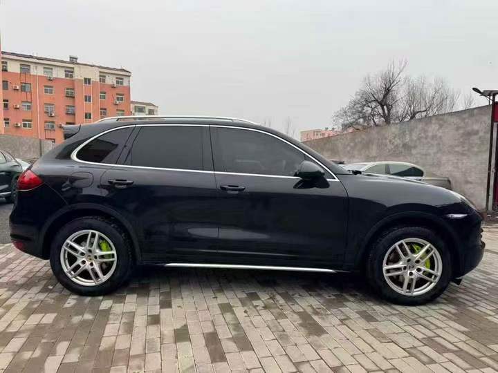 邯鄲13年保時捷卡宴8