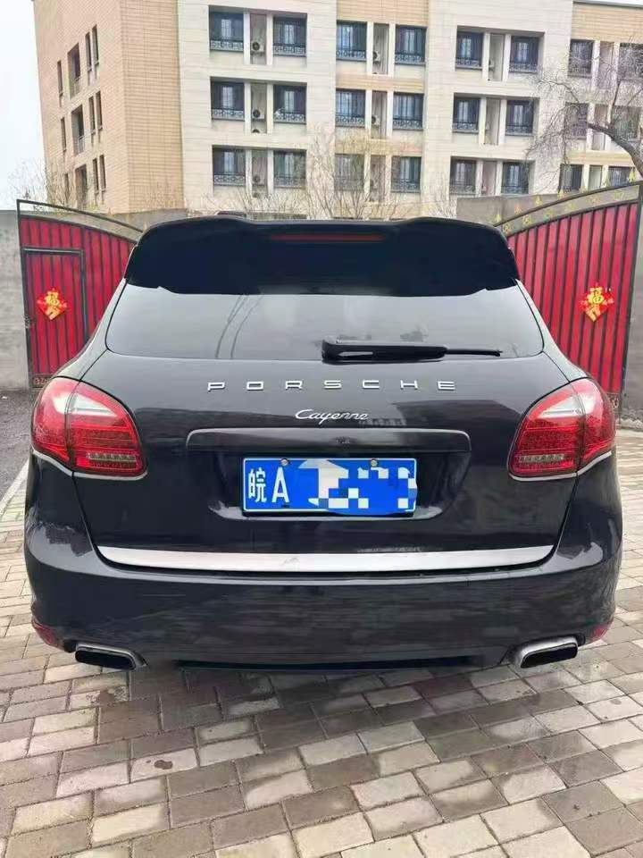 邯鄲13年保時捷卡宴9