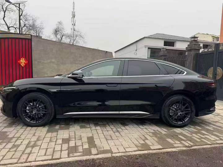 承德26年比亞迪漢7