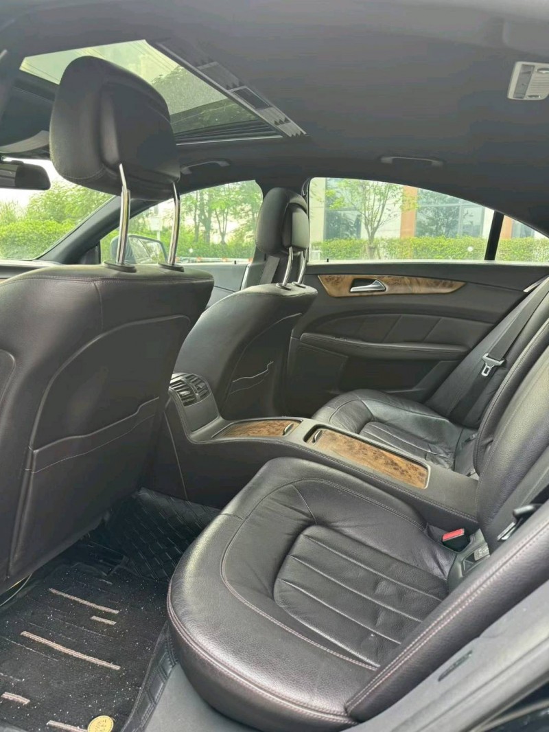 广州15年奔驰CLS5