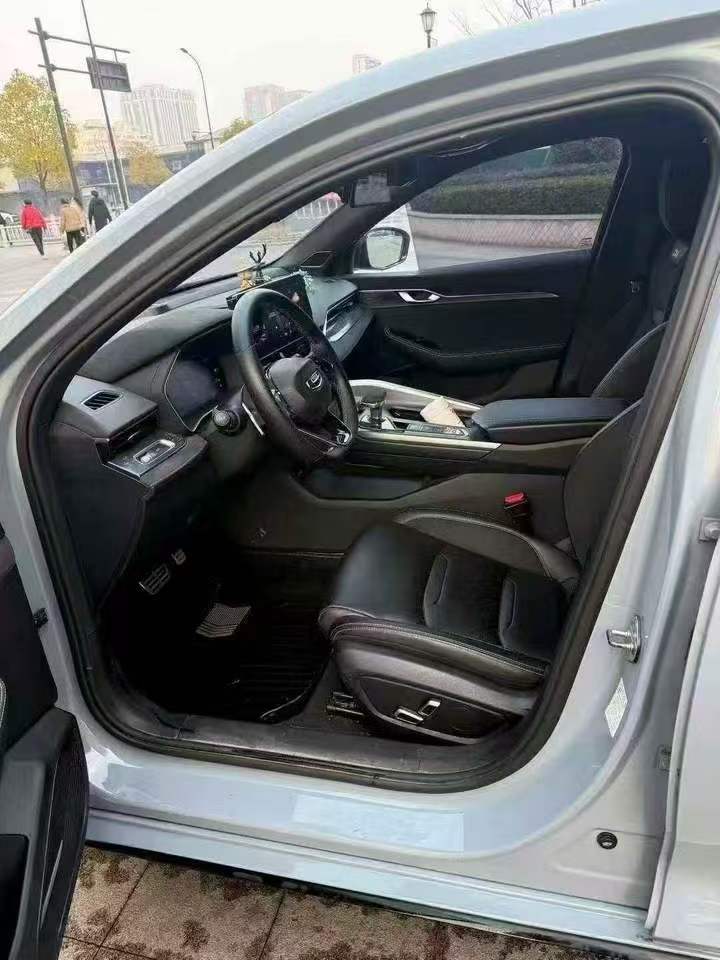 衢州22年吉利星瑞4