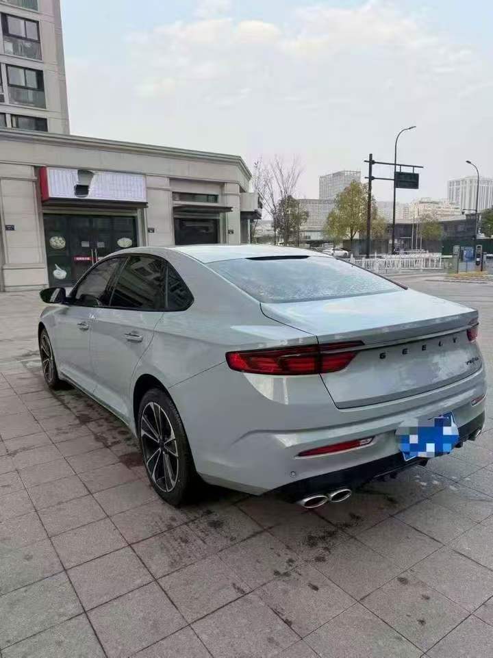 衢州22年吉利星瑞8