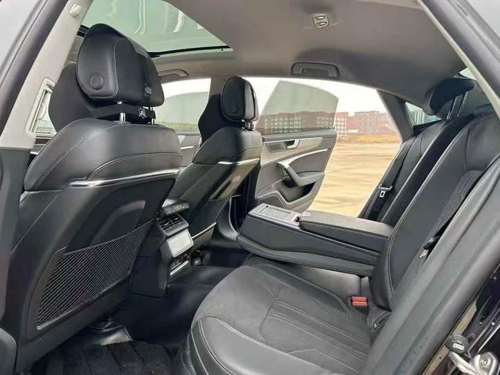 保定24年奥迪A7L6