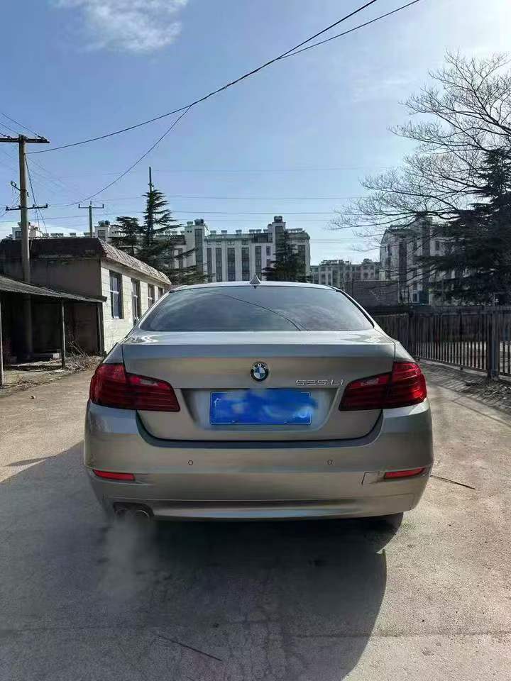 烟台15年宝马5系9