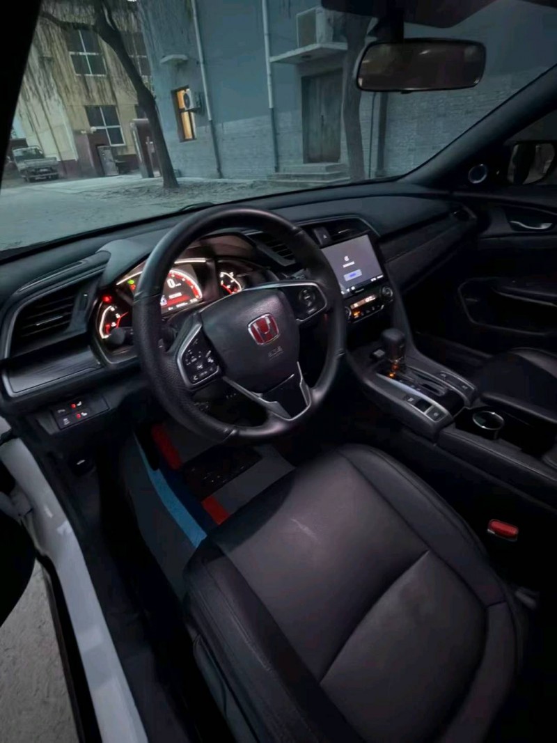 保定23年本田思域8