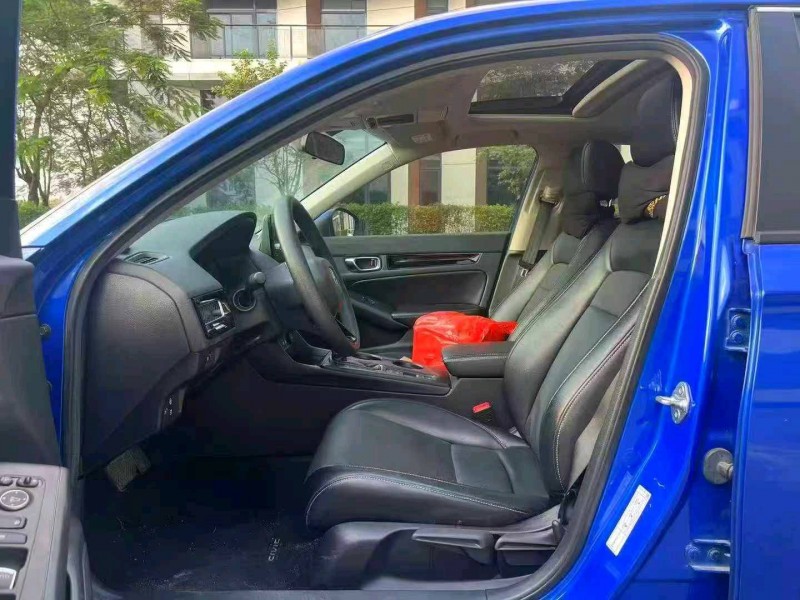 广州22年本田思域8