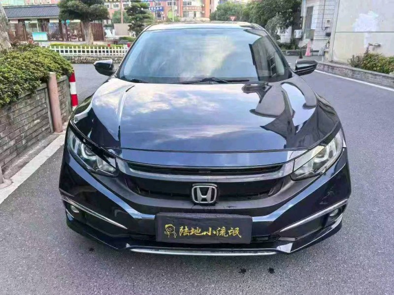 金华19年本田思域1
