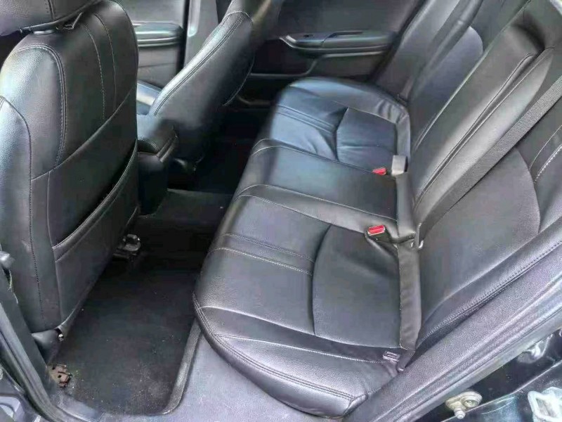 金华19年本田思域7