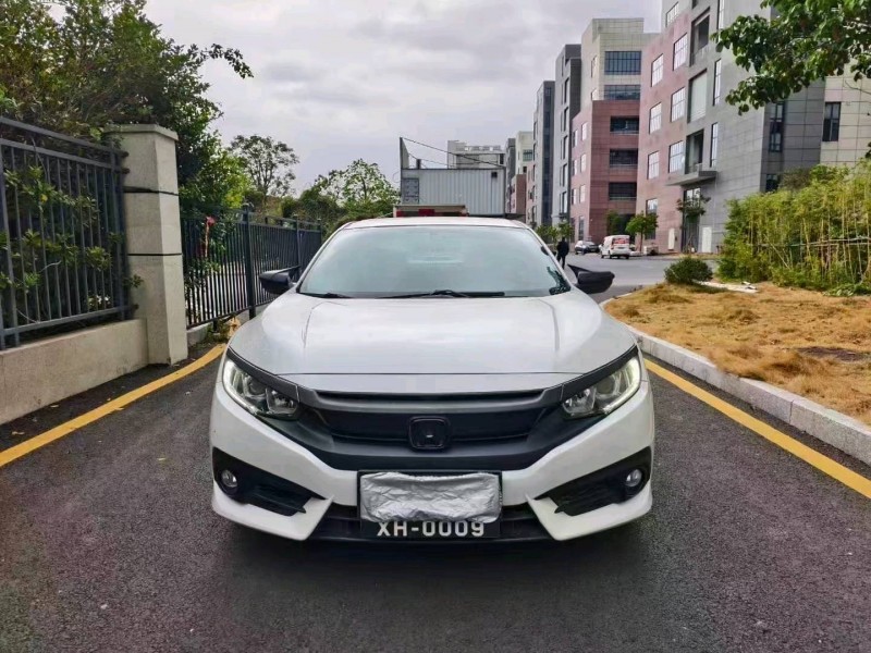 安顺19年本田思域1