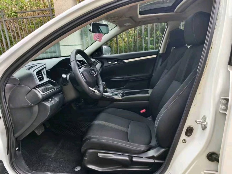 安顺19年本田思域5