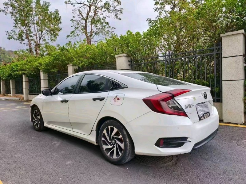 安顺19年本田思域7