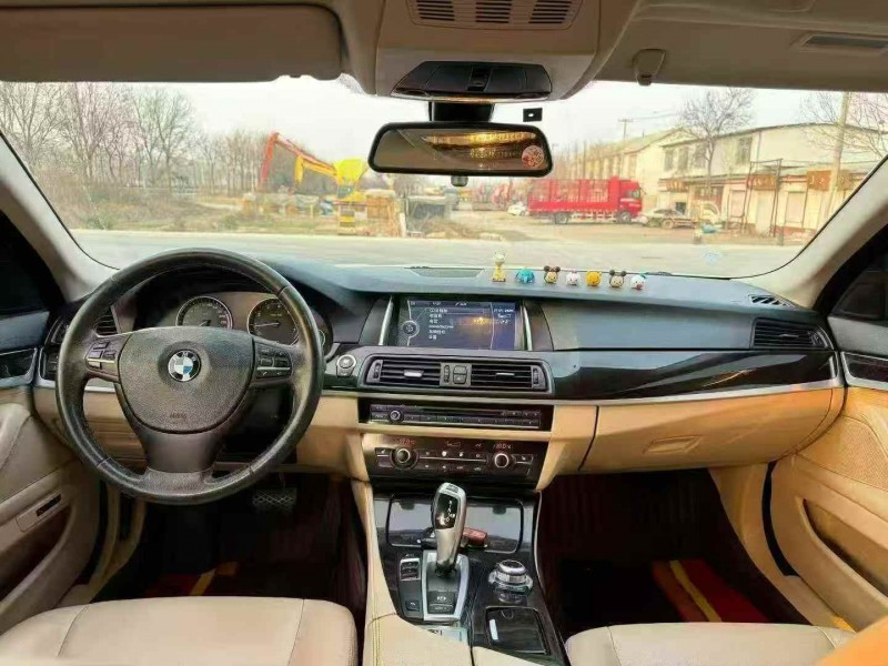 济宁14年宝马5系4