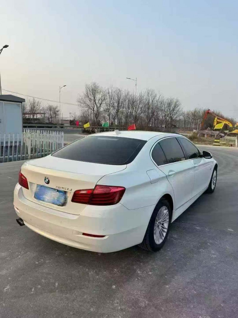 济宁14年宝马5系7