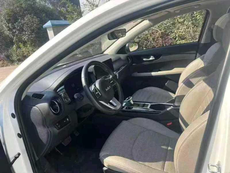 襄阳23年起亚K38