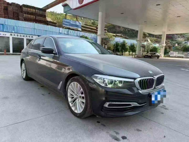 重庆20年宝马5系3