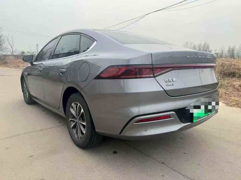 安慶23年比亞迪秦7