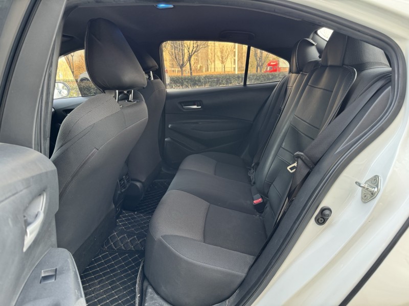 濟寧22年豐田雷凌4