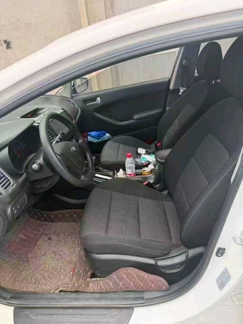 嘉兴17年起亚K38