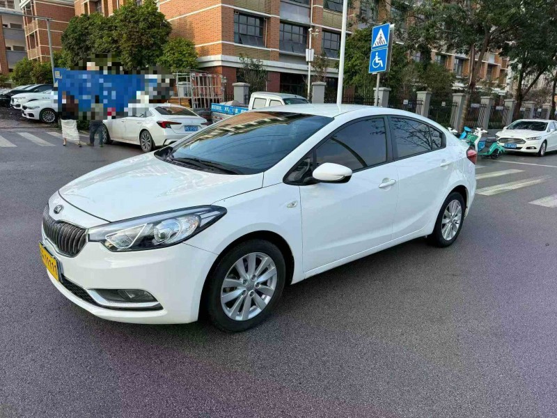 南宁16年起亚K33