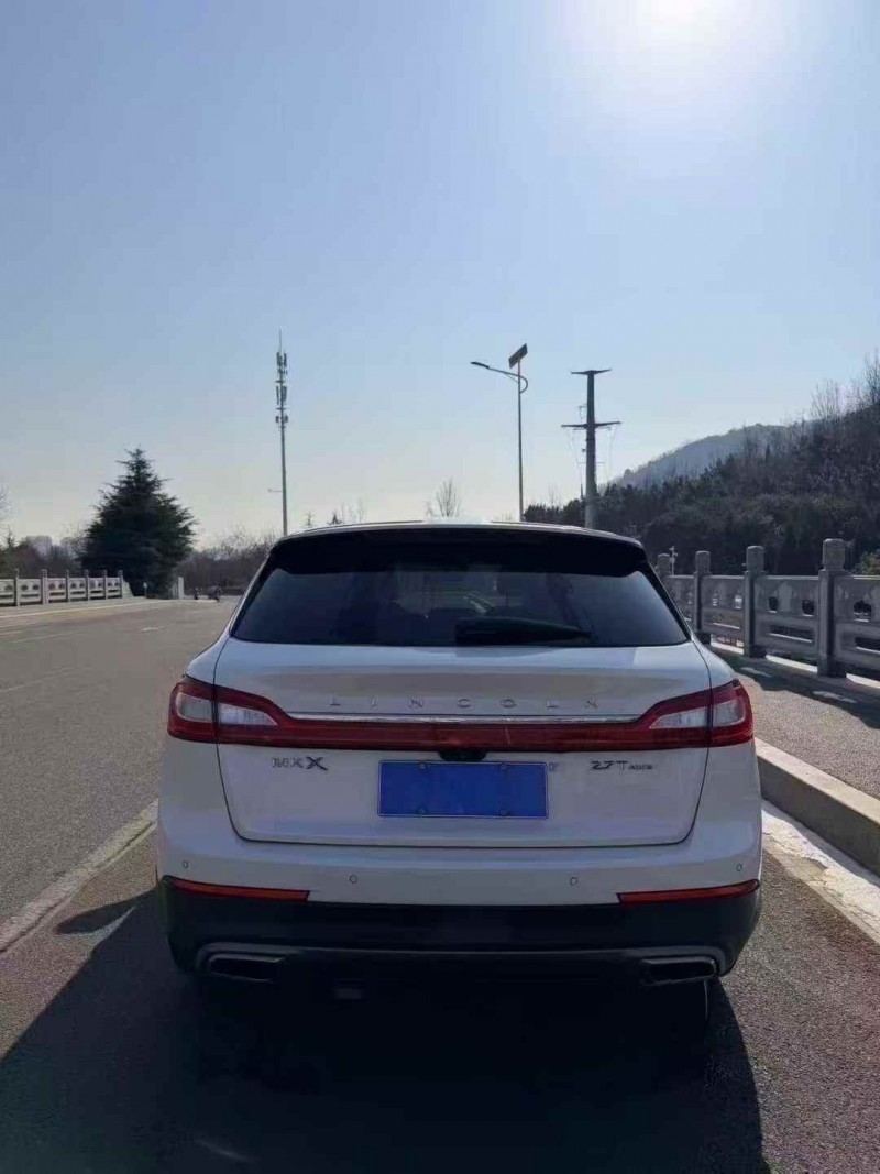 烟台18年林肯MKZ9