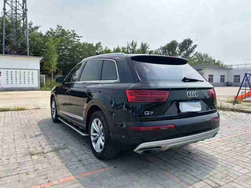 徐州16年奥迪Q76