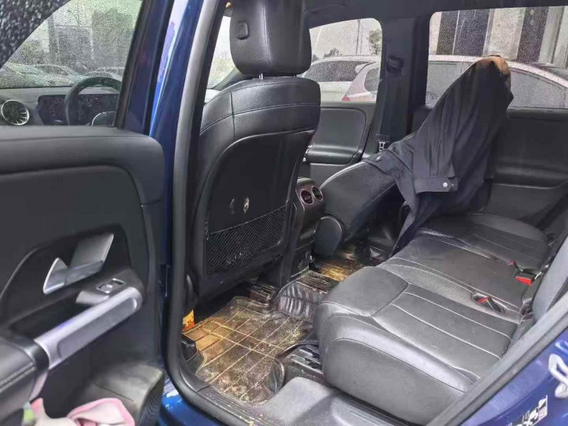 赣州21年奔驰GLB8