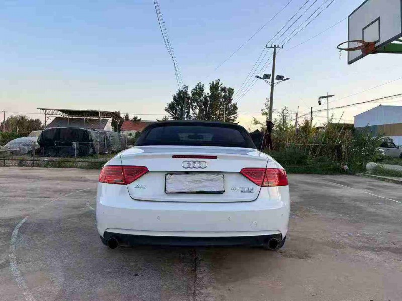 徐州16年奥迪A56