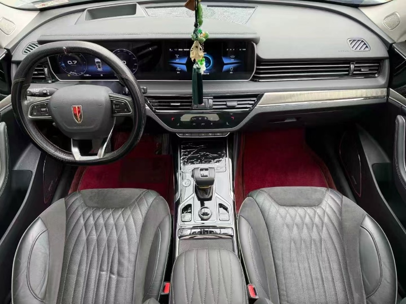 济宁23年红旗HS59