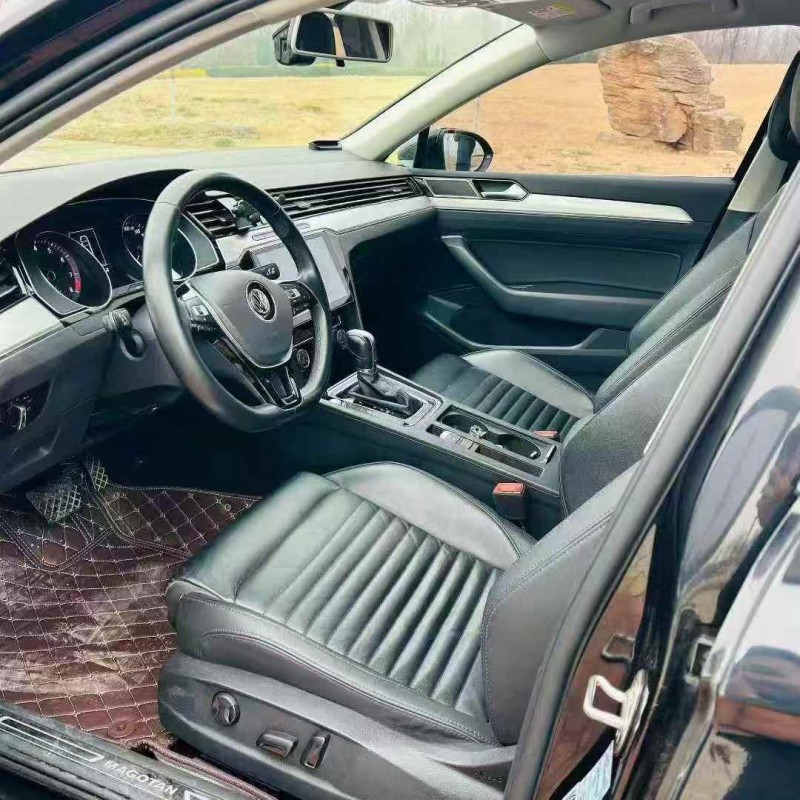 济宁19年大众迈腾6