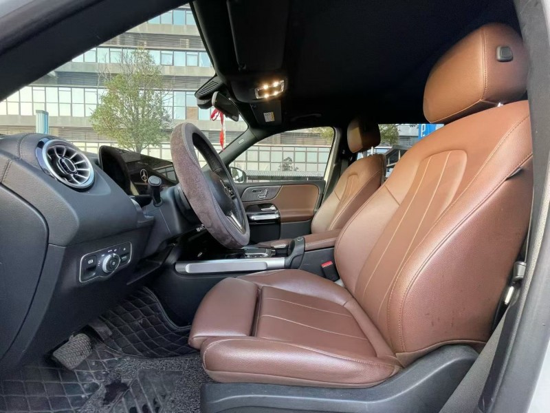 東莞22年奔馳GLB6