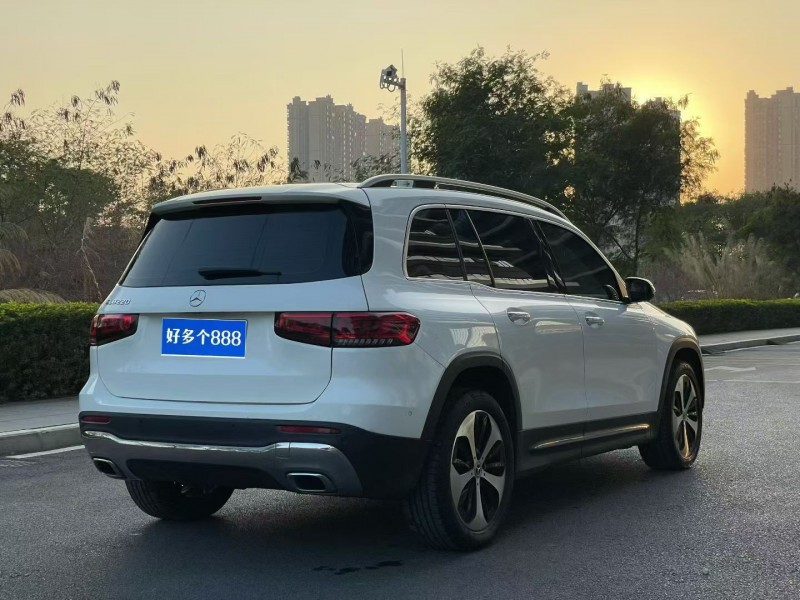 東莞22年奔馳GLB8
