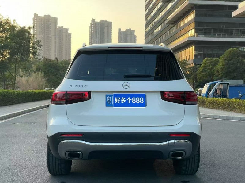 東莞22年奔馳GLB9