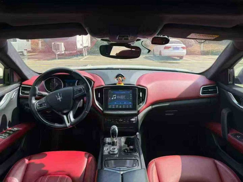 东营17年玛莎拉蒂Ghibli4