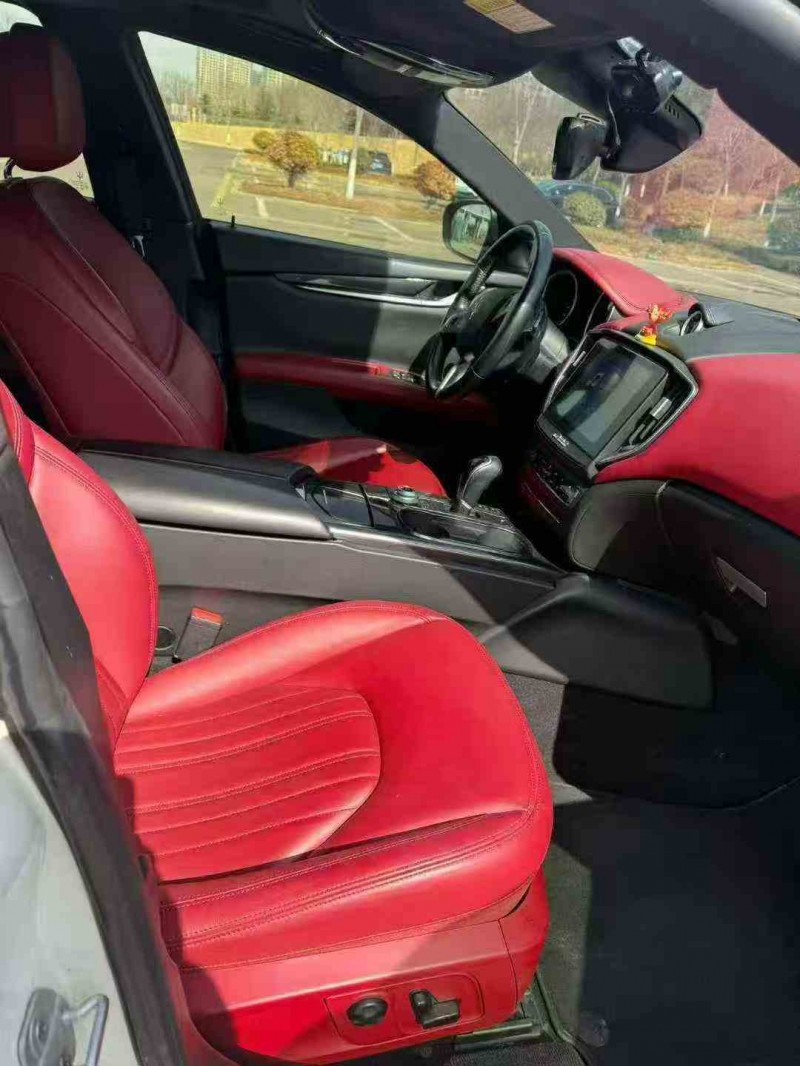 东营17年玛莎拉蒂Ghibli5