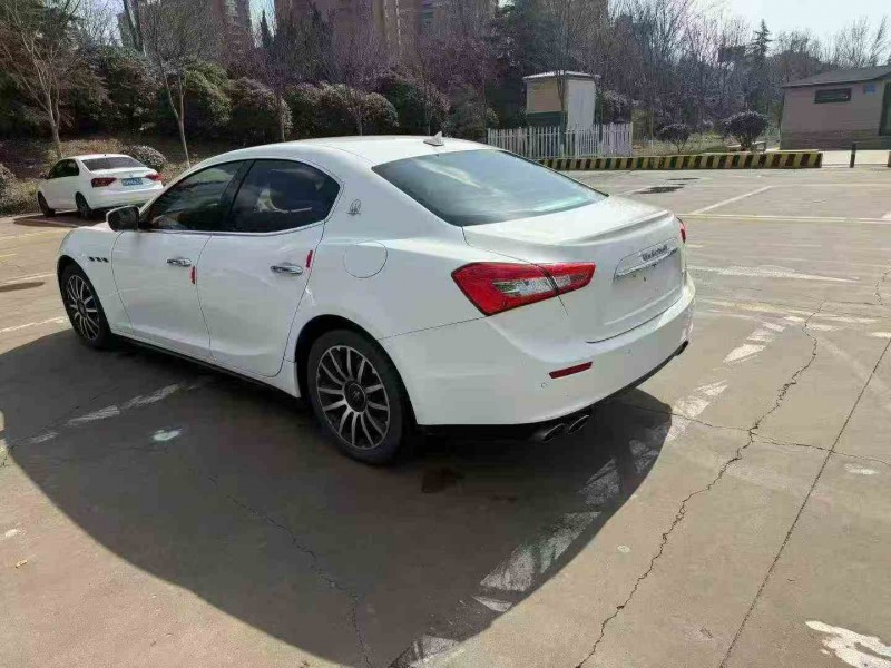 东营17年玛莎拉蒂Ghibli8