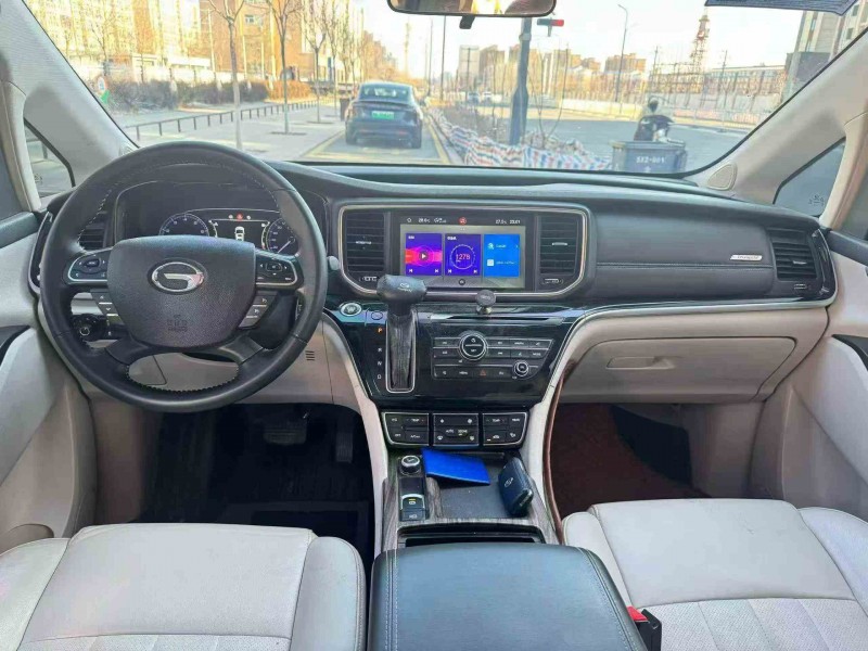 保定22年传祺M8/GM86