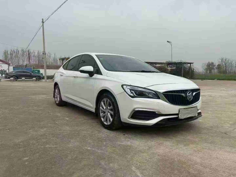 徐州18年别克威朗3