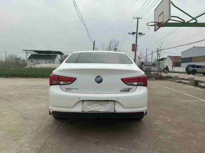 徐州18年别克威朗6