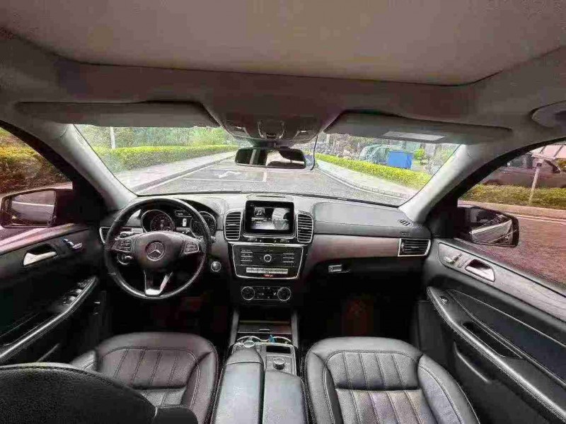 東莞17年奔馳GLE6