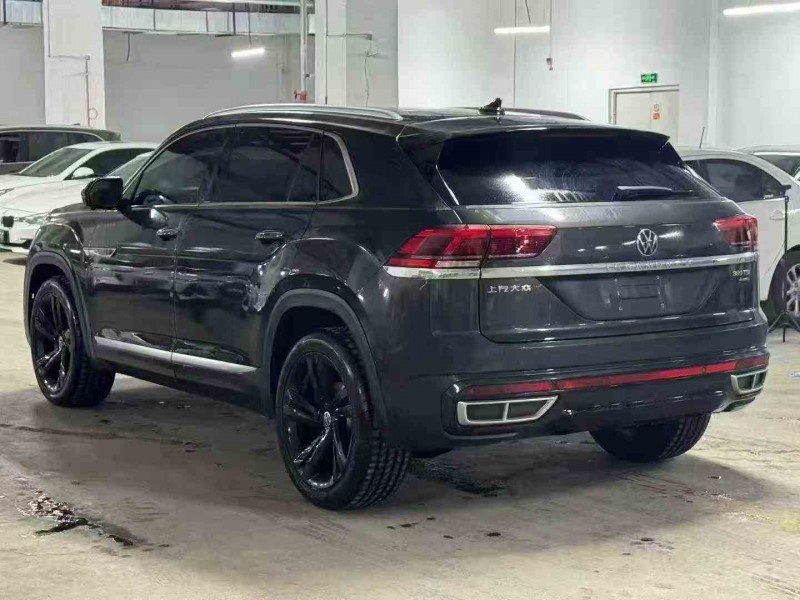 保定23年大众途昂6